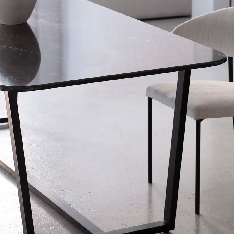 Table marbre noir Jade Kasbah Design