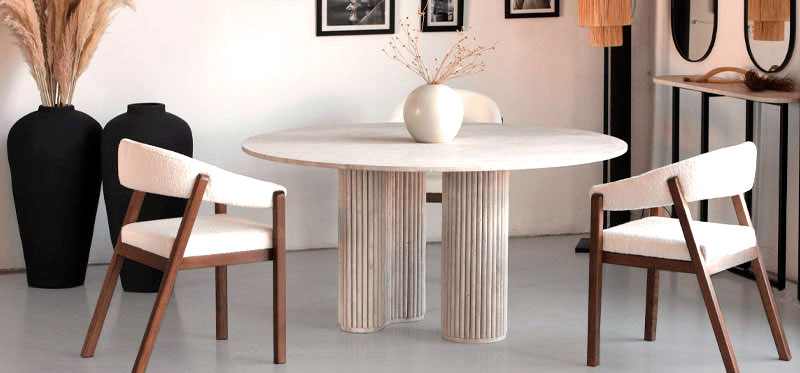 Table de repas en travertin ronde ZELIE Kasbah Design Marrakech