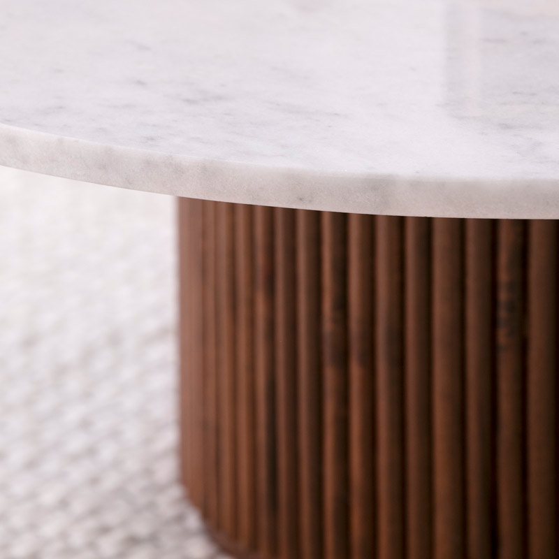 Table basse en marbre blanc. Modèle Taza naturel Kasbah Design Marrakech