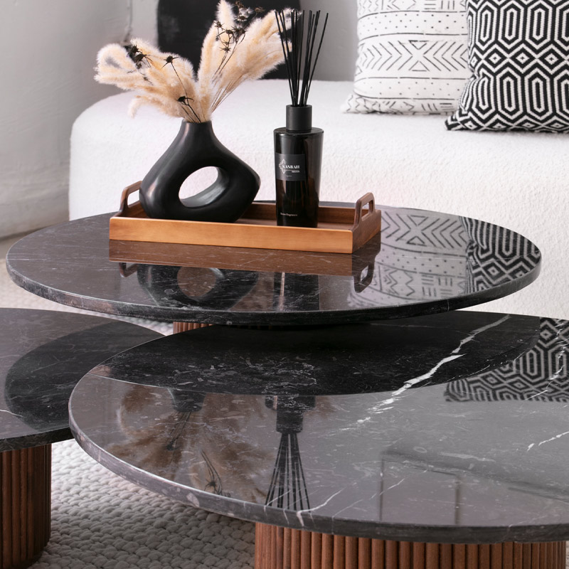 Trio Casa naturel, tables basses en marbre et bois - Kasbah Design Marrakech