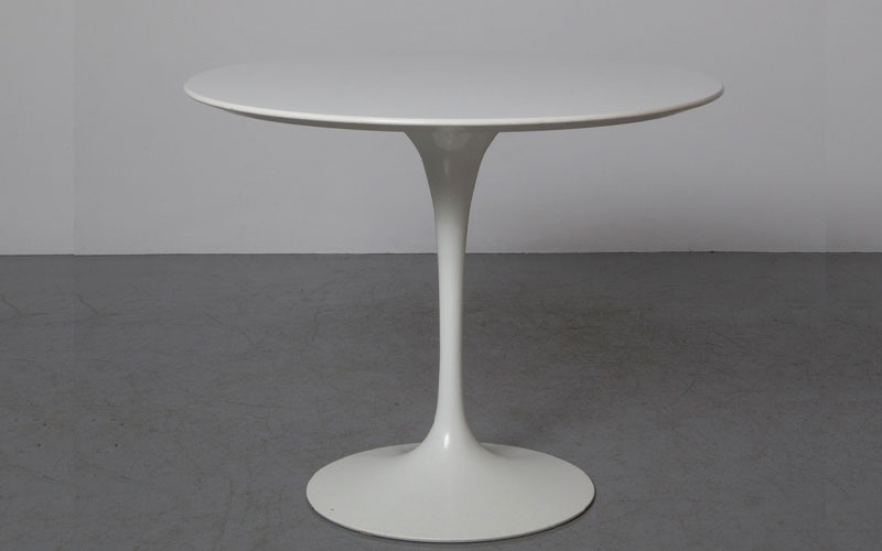 Mobilier tendance Table Tulipe Saarinen