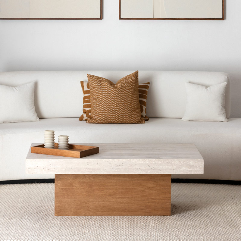 Table basse Esmée en bois et travertin Marrakech Kasbah Design
