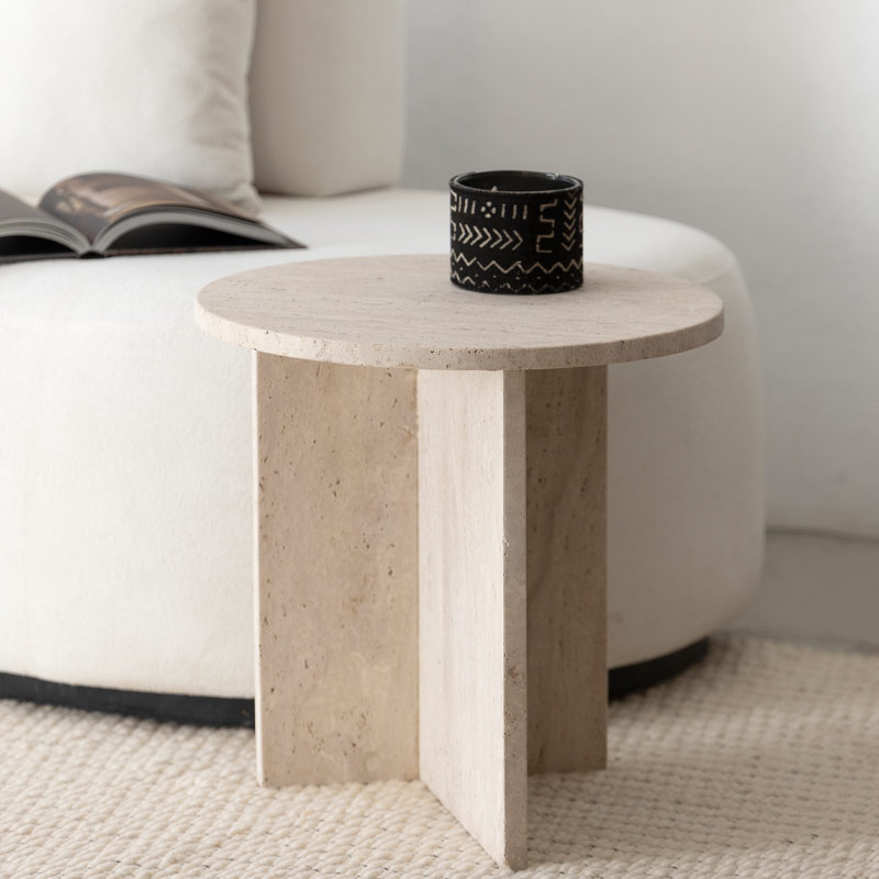 Table d'appoint ou de chevet en travertin Kasbah Design Marrakech